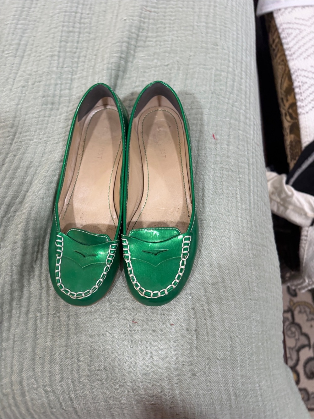 Nine West Patent leather Women’s Green Metallic Loafers - 6.5 Slip-On Flats